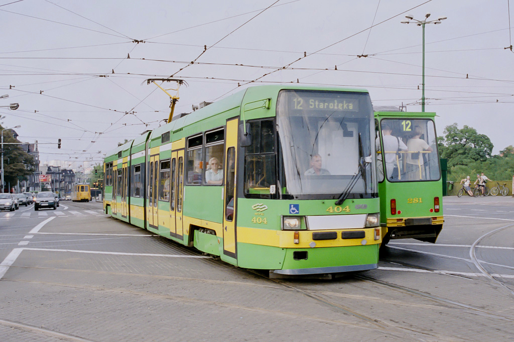 Tatra RT6N1 #404