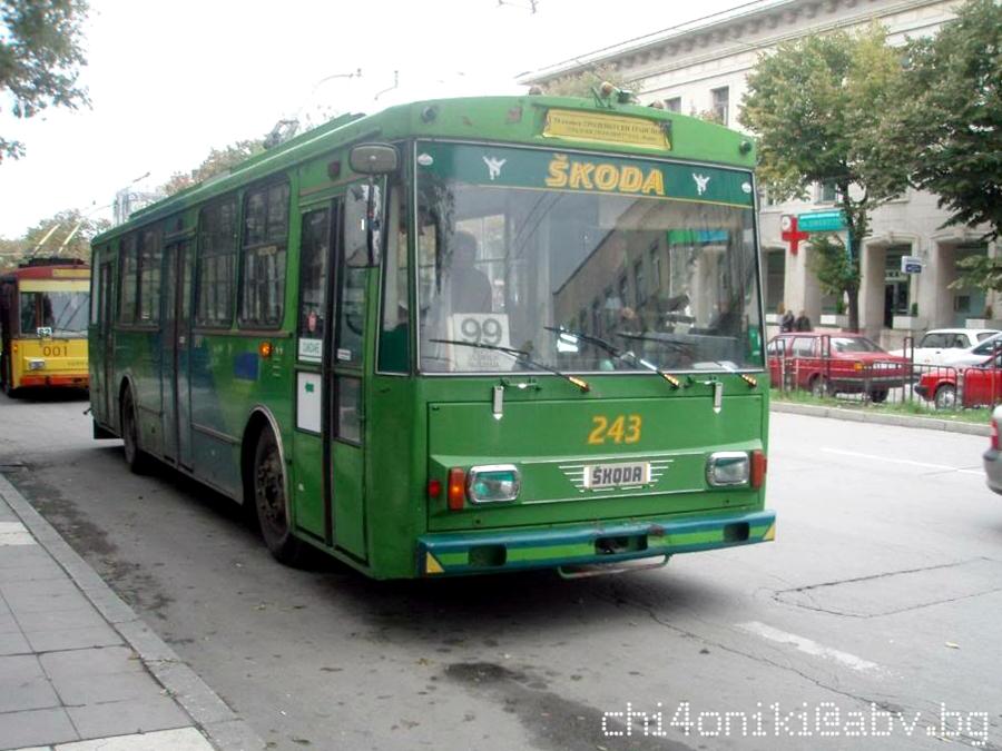 Škoda 14Tr06 #243