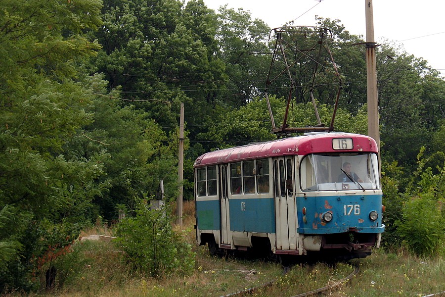 Tatra T3SU #176